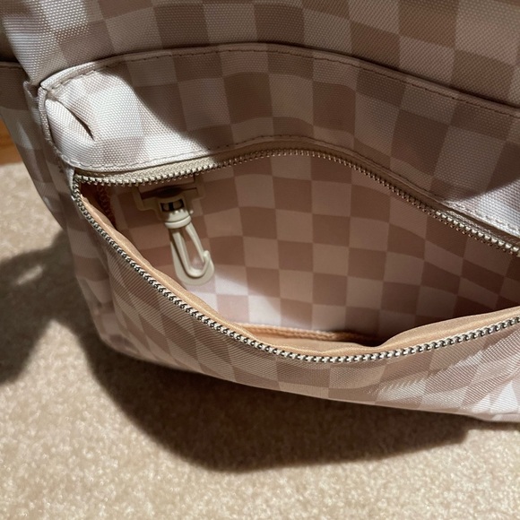 Checkered Cream Backpack - Picture 2 of 5